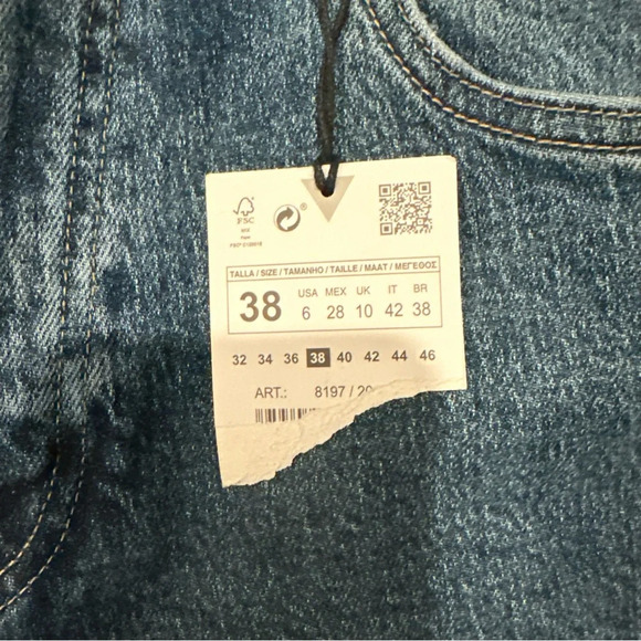 ZARA SHORT WOMENS NEW SIZE
6 BLUE - Picture 2 of 9